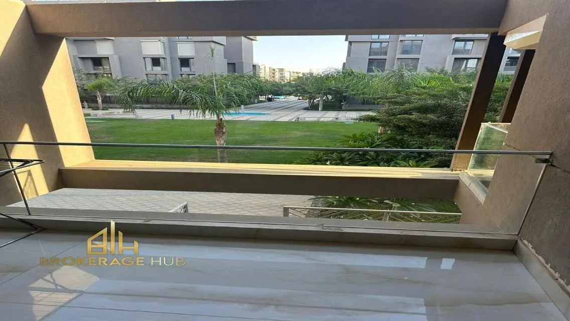 Luxury 3-Bedroom Apartment with Stunning Views