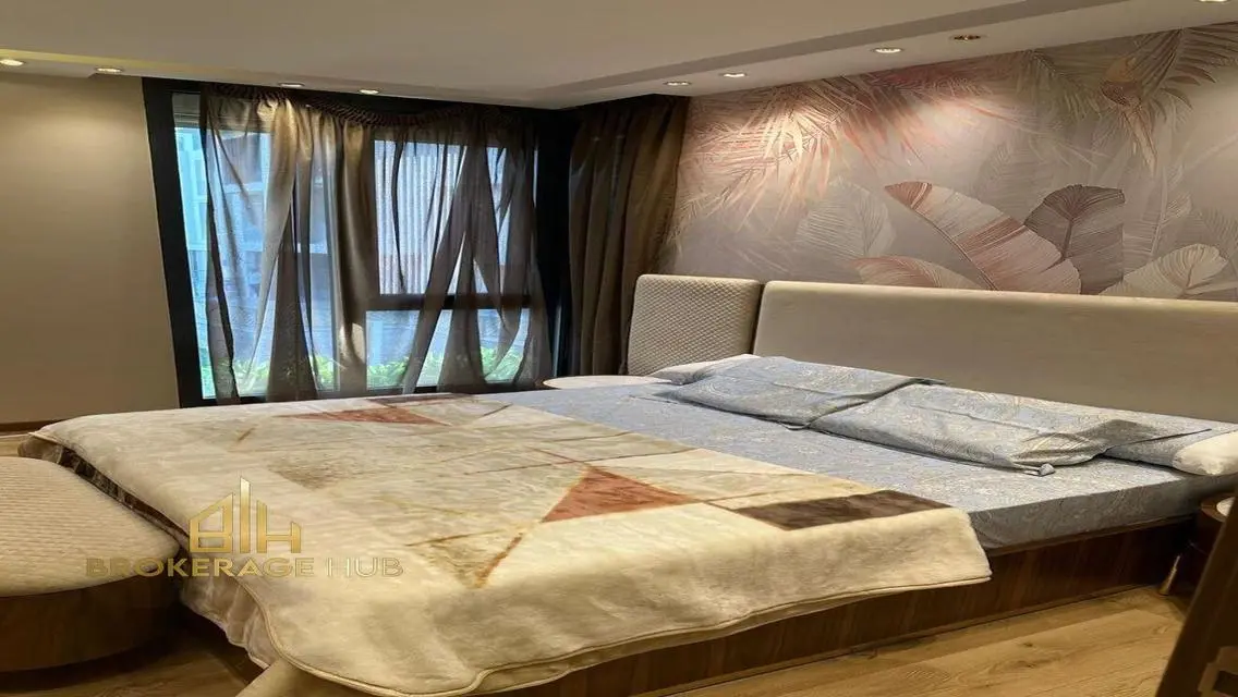 Luxury 3-Bedroom Apartment with Stunning Views