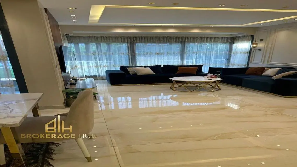 Luxury 3-Bedroom Apartment with Stunning Views