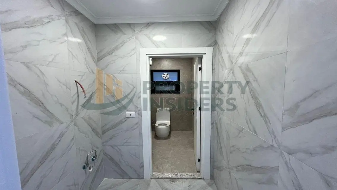 Luxury Apartment for Sale in 215, 3 Bedrooms