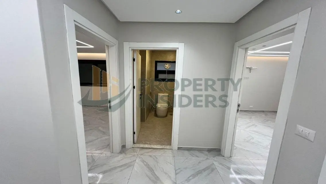 Luxury Apartment for Sale in 215, 3 Bedrooms