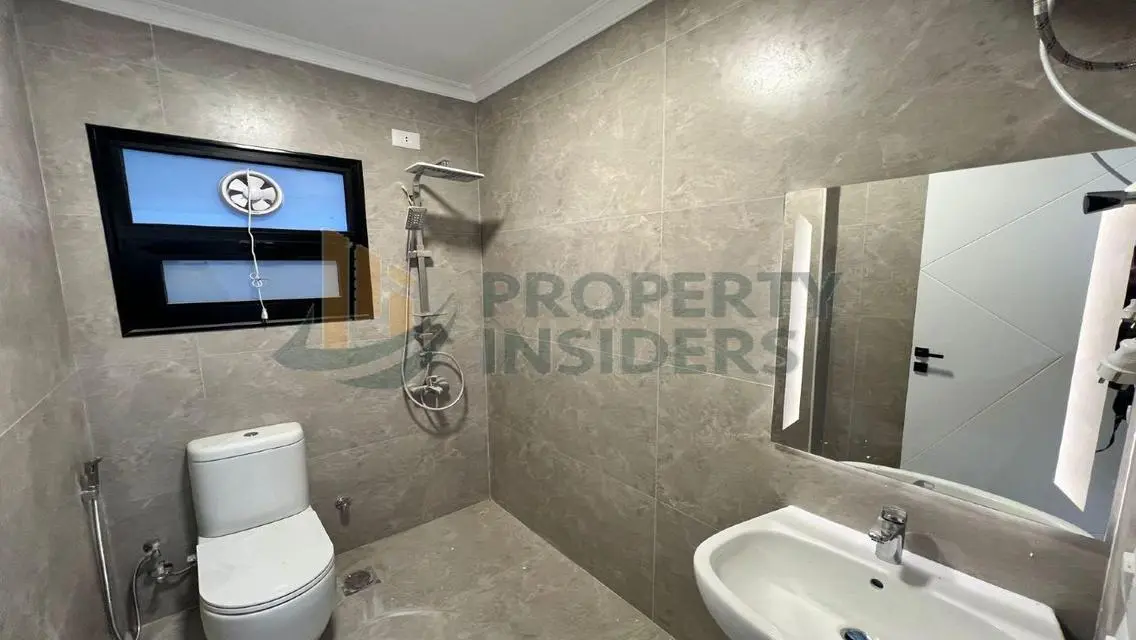 Luxury Apartment for Sale in 215, 3 Bedrooms