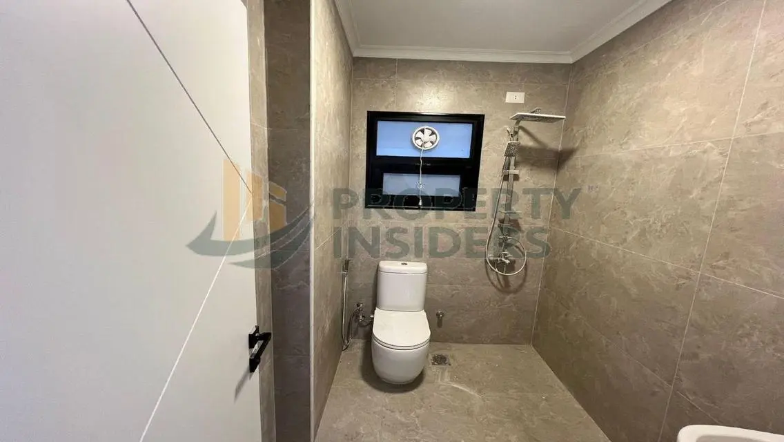 Luxury Apartment for Sale in 215, 3 Bedrooms