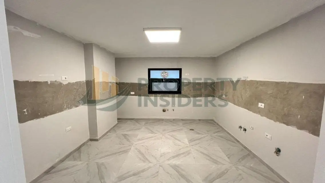 Luxury Apartment for Sale in 215, 3 Bedrooms