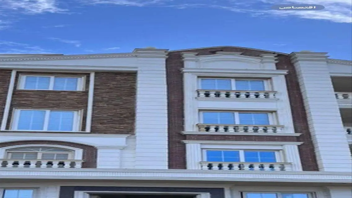 Luxurious Apartment with Spacious Living