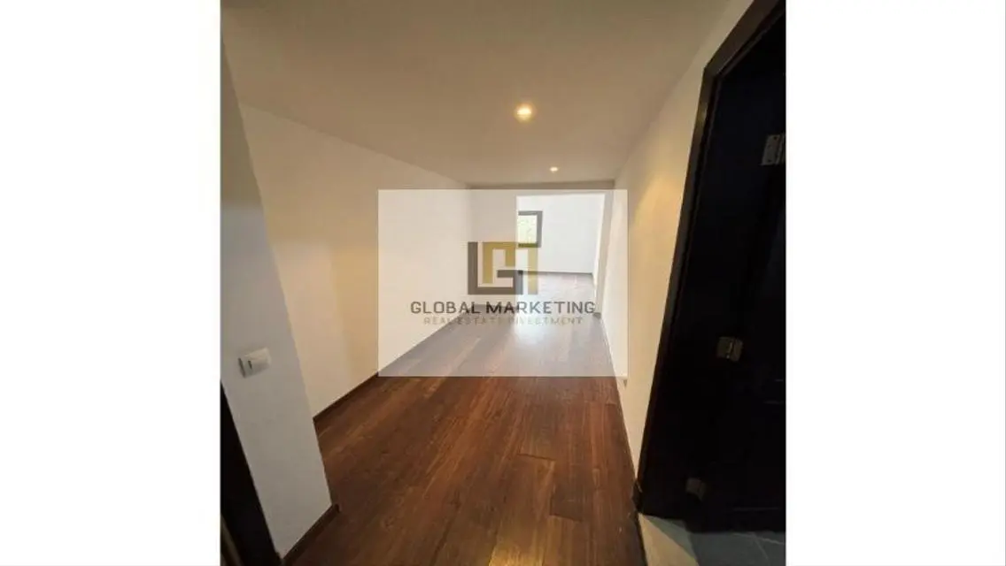 Luxury Apartment of 186 sqm in a Prime Location