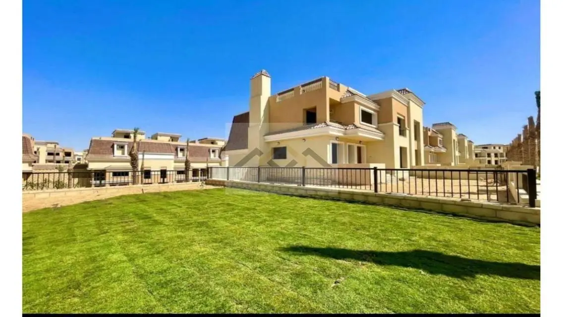Luxury Apartment for Sale by the Lakes