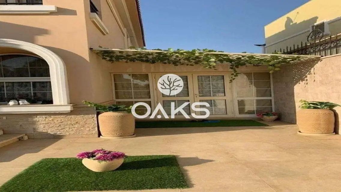 Luxury Apartment in Hyde Park - 22,300,000 EGP