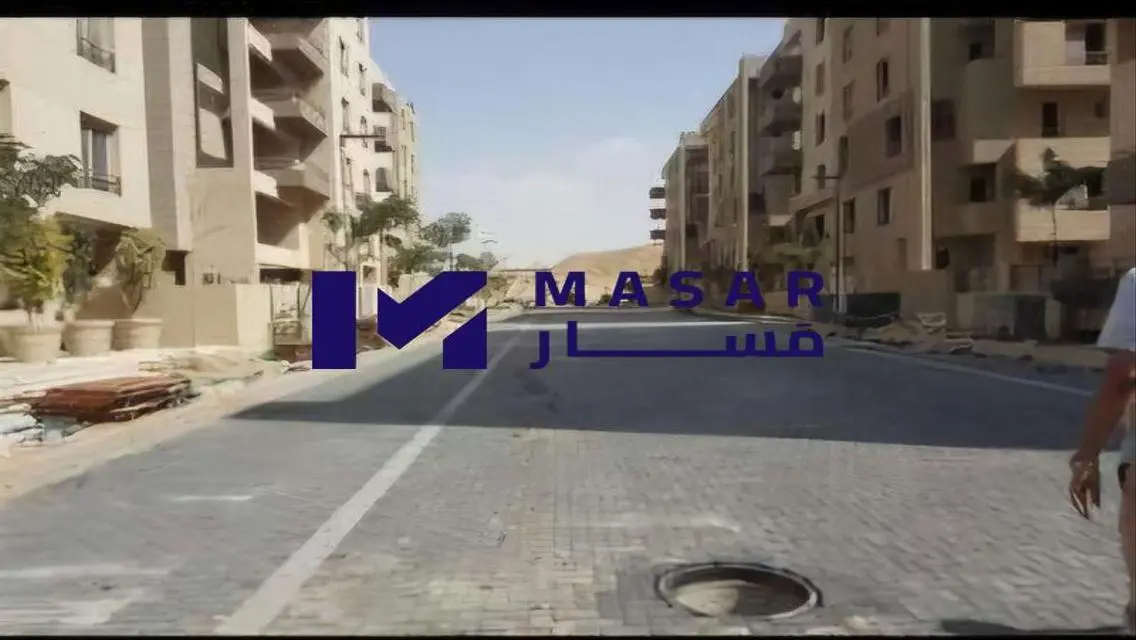 Luxury Home with Modern Amenities in a Prime Location