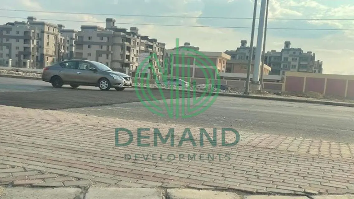 Luxury Apartment in Prime Location - 101-3