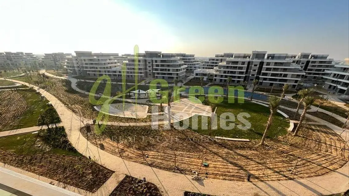 Luxury Apartment with Security Guard