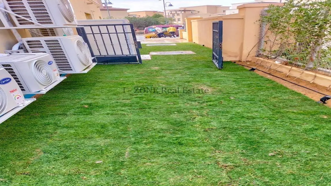 Luxury Apartment for Sale in I-Zone