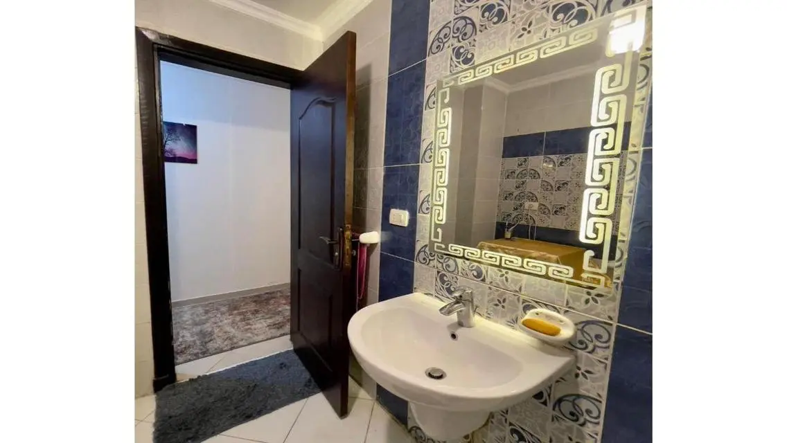 Luxury 3-Bedroom, 2-Bath Apartment in Prime Location