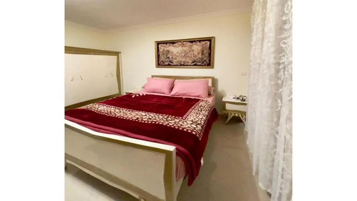 Luxury 3-Bedroom, 2-Bath Apartment in Prime Location
