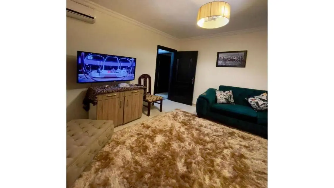 Luxury 3-Bedroom, 2-Bath Apartment in Prime Location