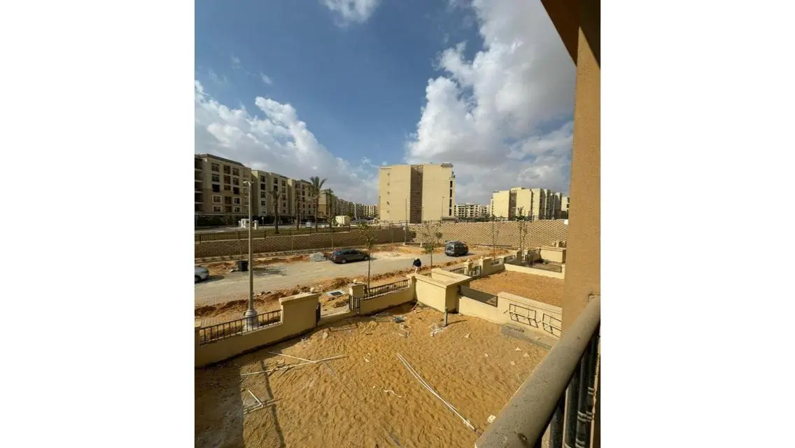 Luxury Villa with Private Pool and Garden in the City Center