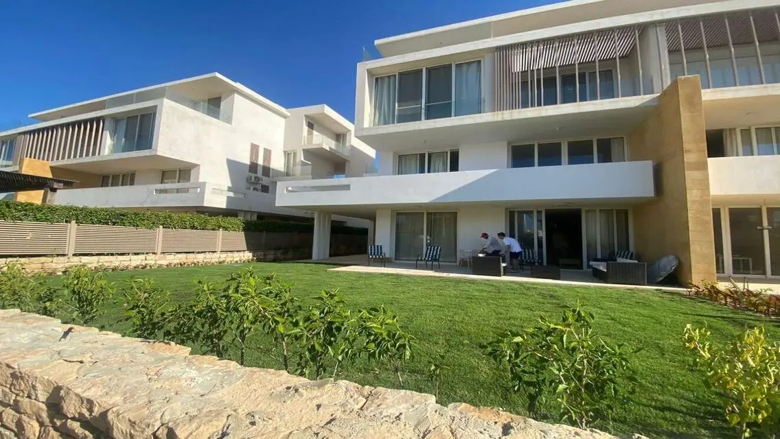 Luxury Villa with Private Garden for Sale