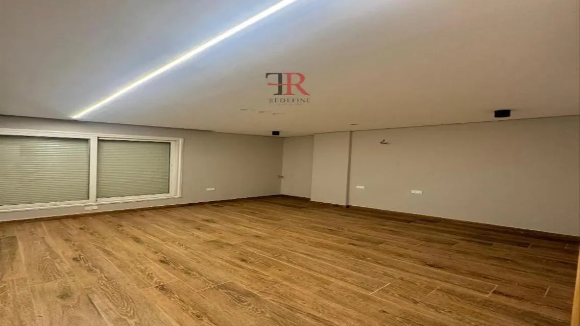 Luxury Apartment for Rent in Beautiful Lakes Area