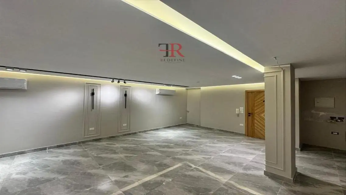 Luxury Apartment for Rent in Beautiful Lakes Area