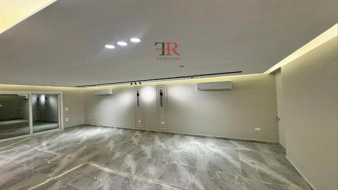 Luxury Apartment for Rent in Beautiful Lakes Area