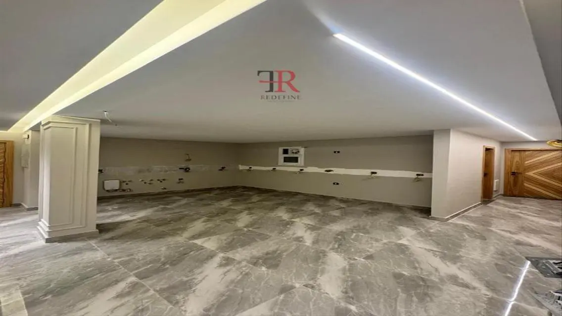 Luxury Apartment for Rent in Beautiful Lakes Area