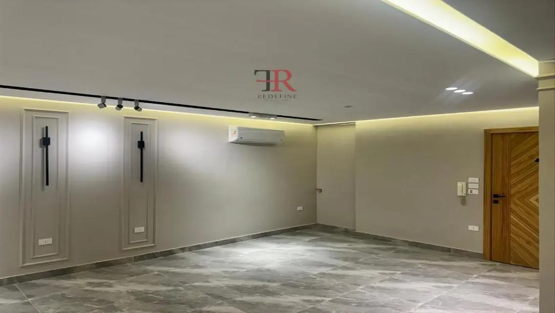 Luxury Apartment for Rent in Beautiful Lakes Area