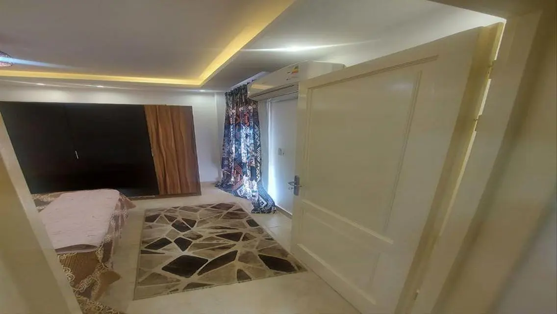 Premium Property in B12