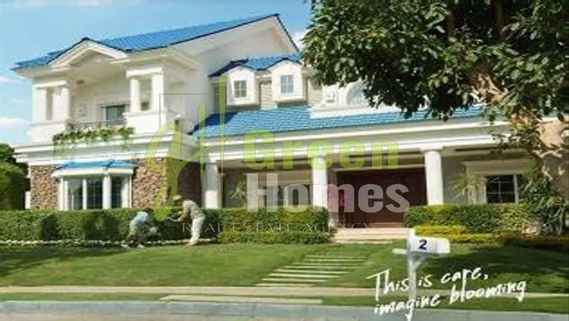 Premium 11 Meter Property with Security Guard