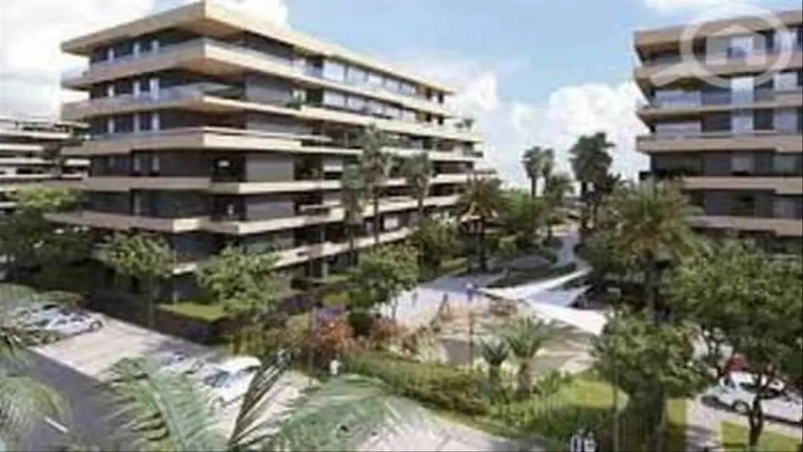 Luxury Apartment for Sale with Study Room