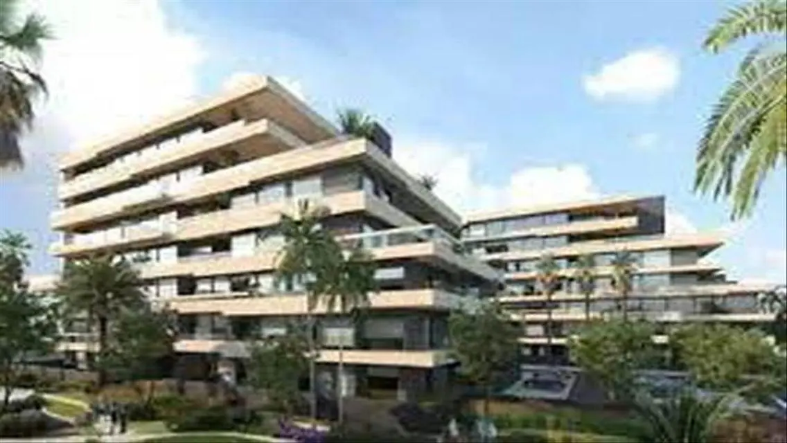 Luxury Apartment for Sale with Study Room