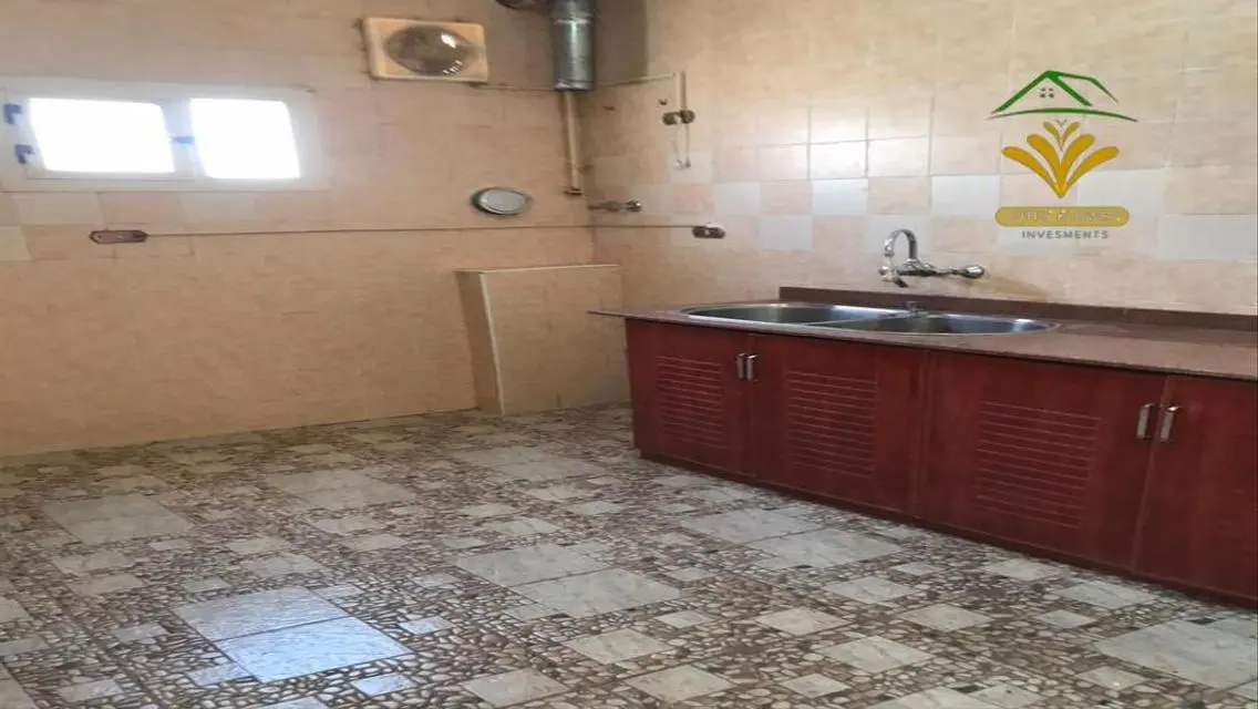 شقة رائعة للبيع في منطقة رائعة