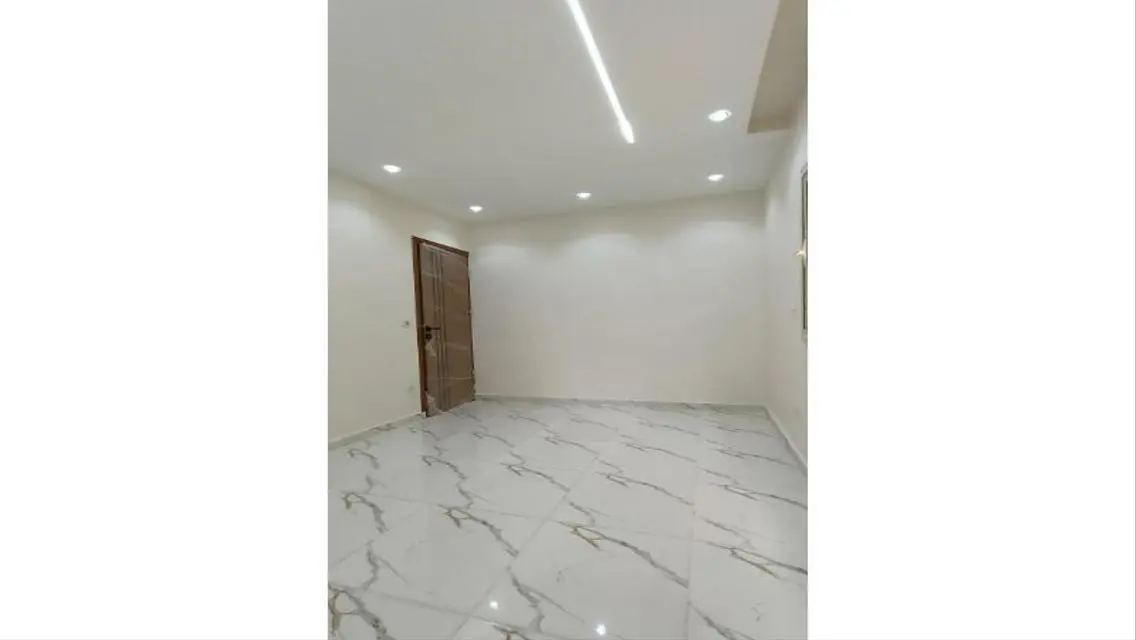 Stylish Apartment with 115 sqm and Covered Parking