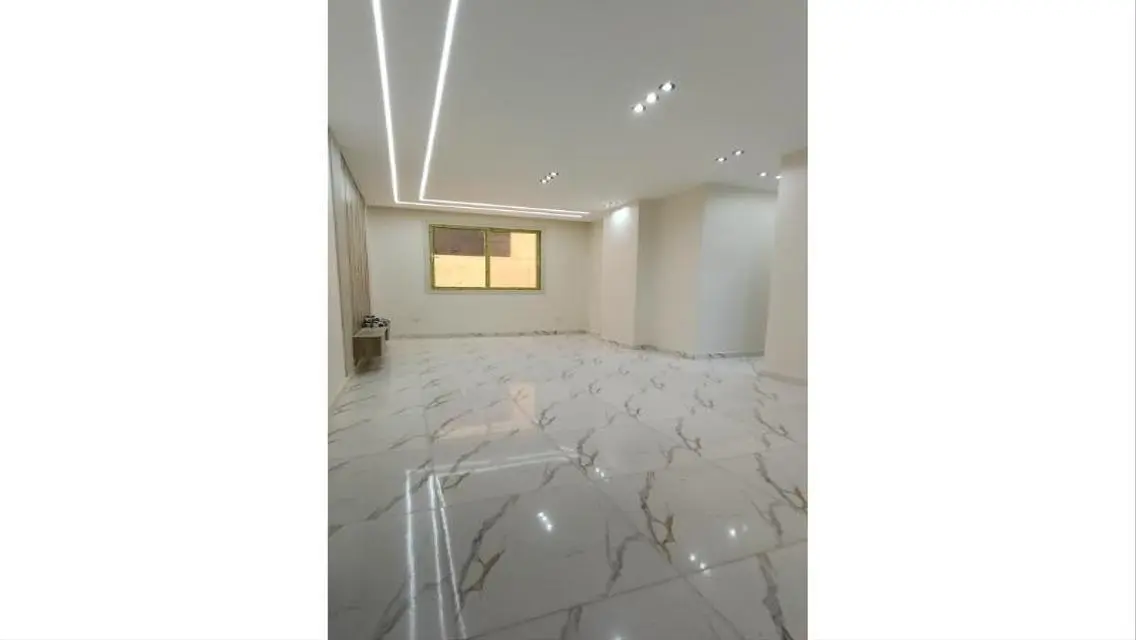 Stylish Apartment with 115 sqm and Covered Parking