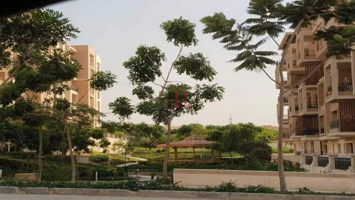 Luxury Apartment with Stunning View in Prime Area