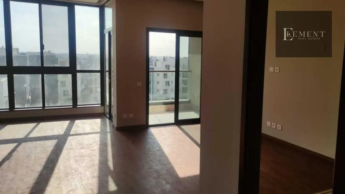Luxury Apartment for Sale with Comprehensive Amenities