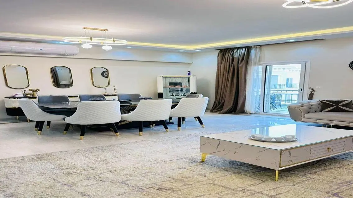 Luxury Villa with Modern Design for Rent