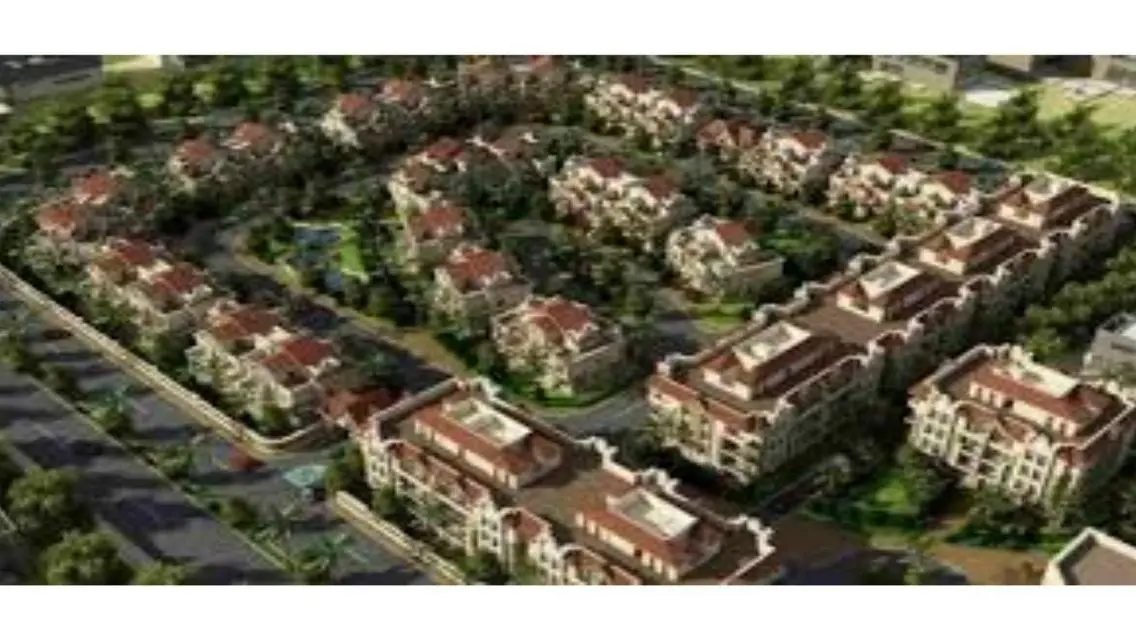 Luxurious 4 Bedroom Apartment with Private Garden