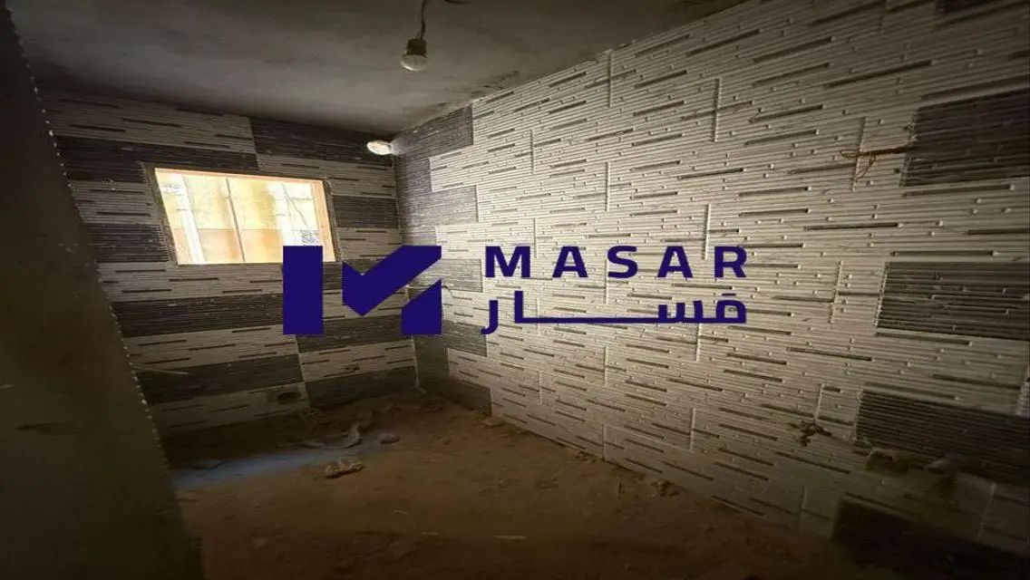 شقة رائعة مع حديقة خاصة للبيع