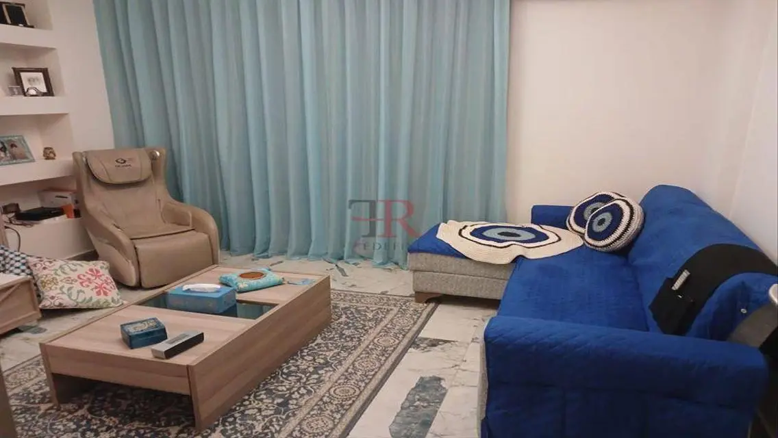 شقة فاخرة في وسط المدينة بمساحة واسعة
