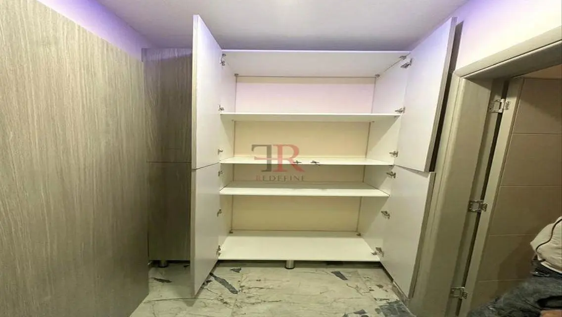 شقة فاخرة في وسط المدينة بمساحة واسعة