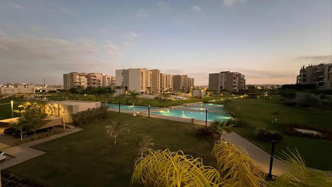 Luxury Apartment for Sale in VgK-211