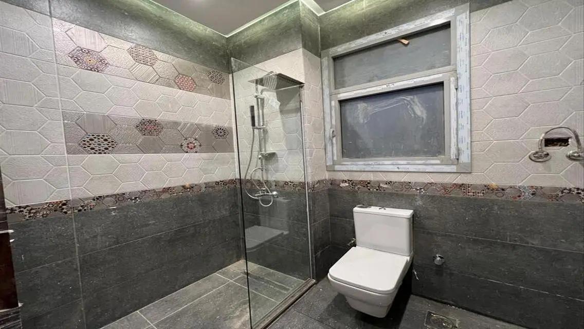 Luxury Apartment for Sale in VgK-211