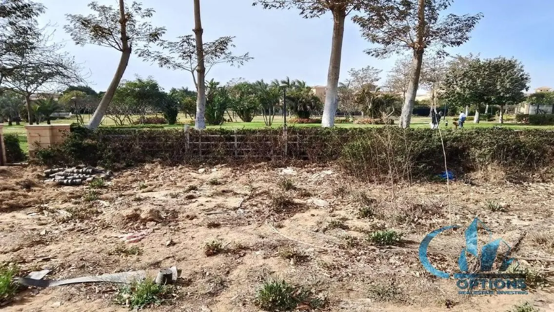 Luxury Villa for Sale with Spacious Design