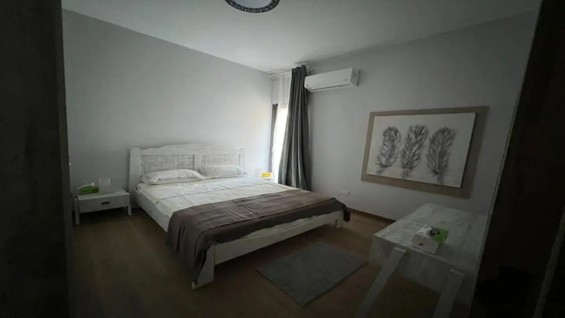 Luxury Home for Sale -122-78