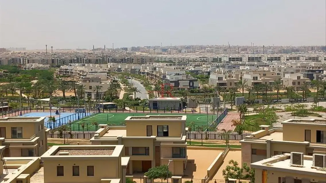 Luxury Apartment for Sale with Landmark View