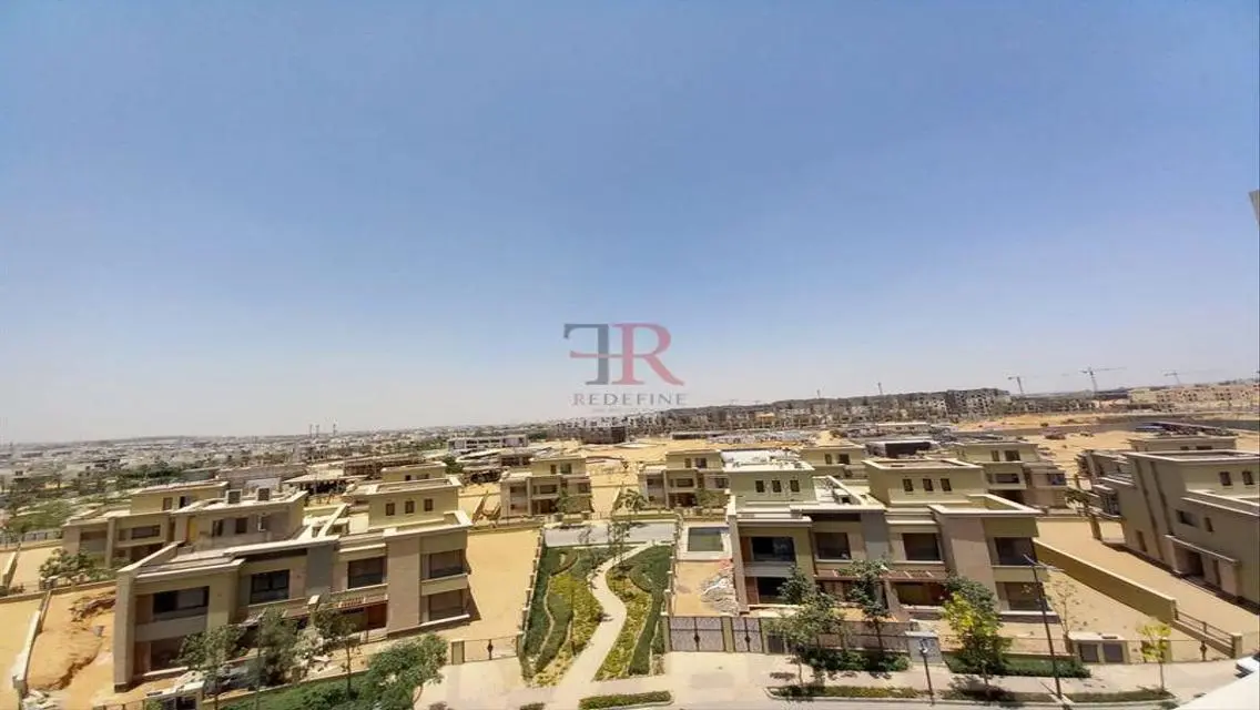Luxury Apartment for Sale with Landmark View