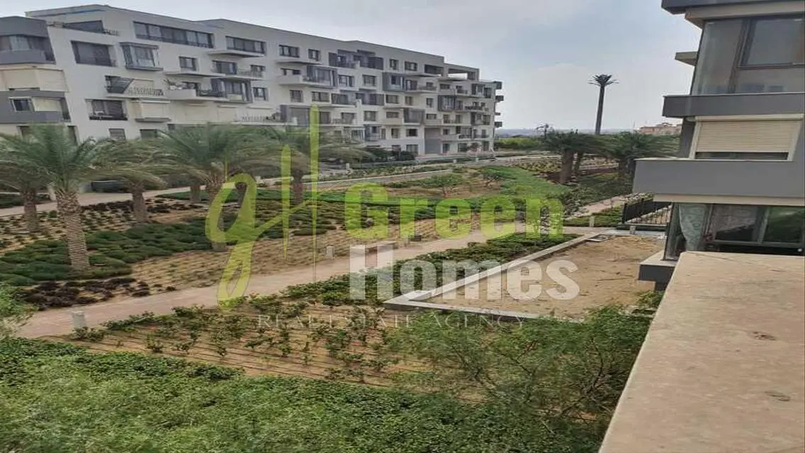 Luxury Green Home for Sale with Ideal Space