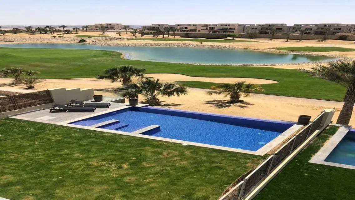 شقة فاخرة مع حديقة ومرافق مميزة