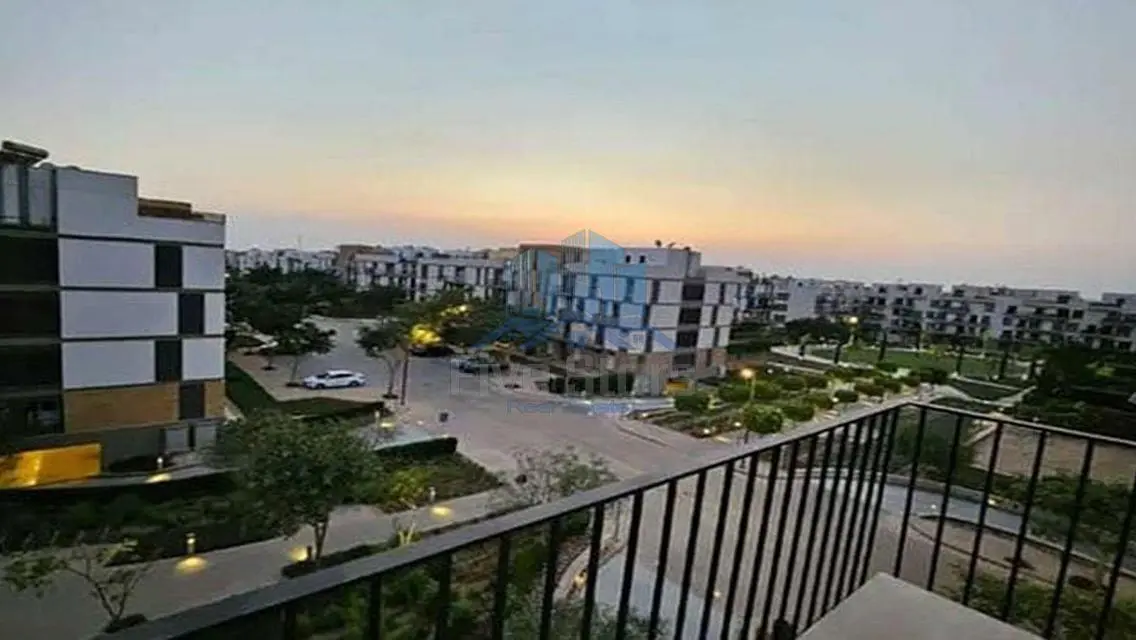 Luxurious 360 sqm Apartment in the Heart of the City
