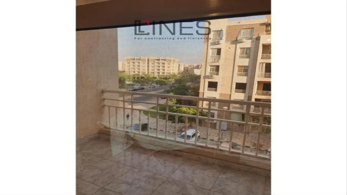 شقة فاخرة للبيع -96-B7 في موقع ممتاز